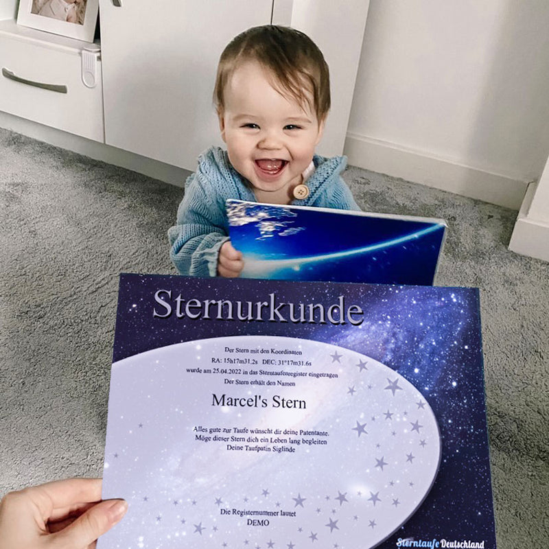 Kleines Kind erhält Sterntaufe